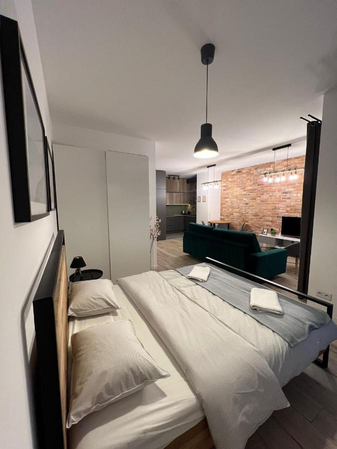 Apartament Warszawa Kolejowa Hub Expo Экстерьер фото